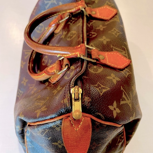 LOUIS VUITTON AUTHENTIC SPEEDY 30! - Picture 15 of 16